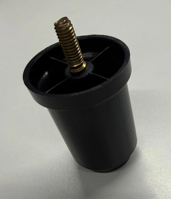 Pé de Plástico 6cm